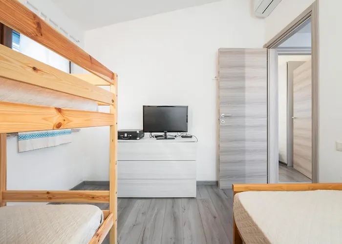Anastasia Tatil Evi Costa Rei